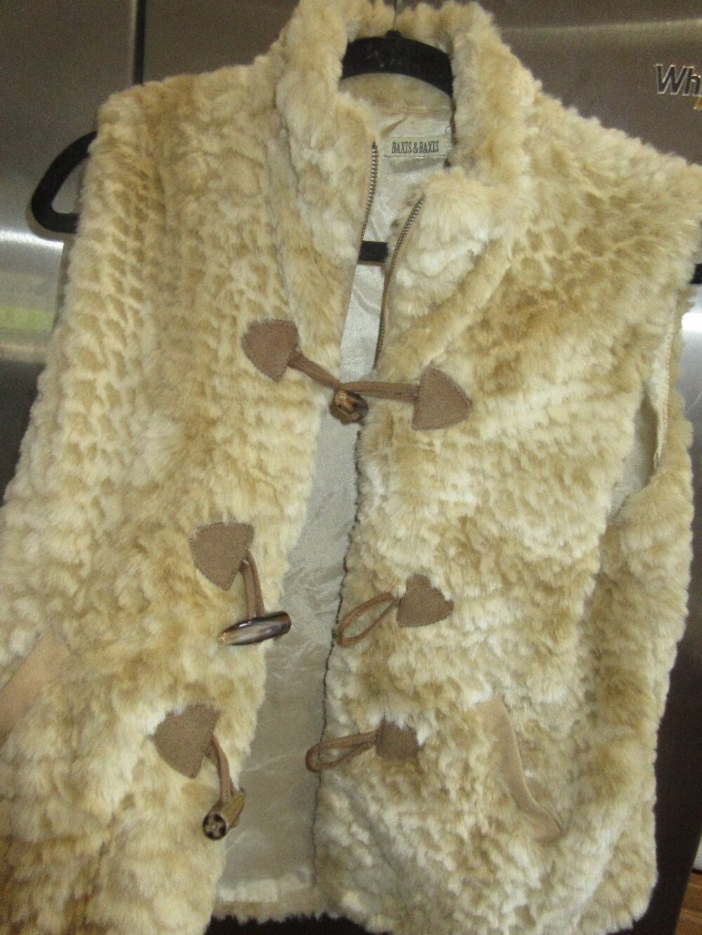 Baxis & Baxis faux fur vest boho lined m